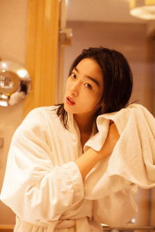 校园纯肉喷水高hnp(迈克尔middot凯里)